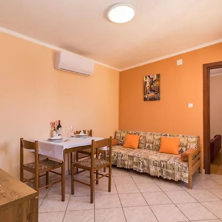Apartament Kendel Fažana