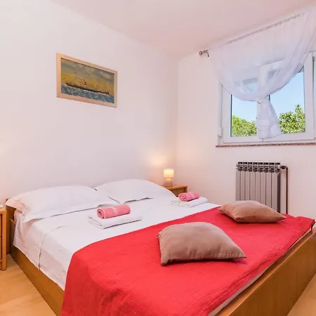 Kendel Apartment *