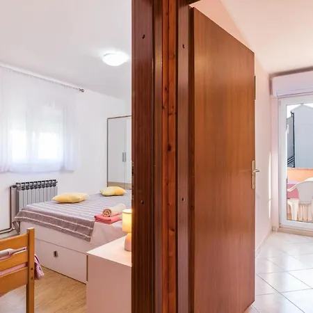Apartment Kendel Fazana